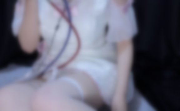 【冒頭無料・高画質実写耳舐めASMR】私と勝負してみない？腰が動いたら負け♡ざ～こ-20230425