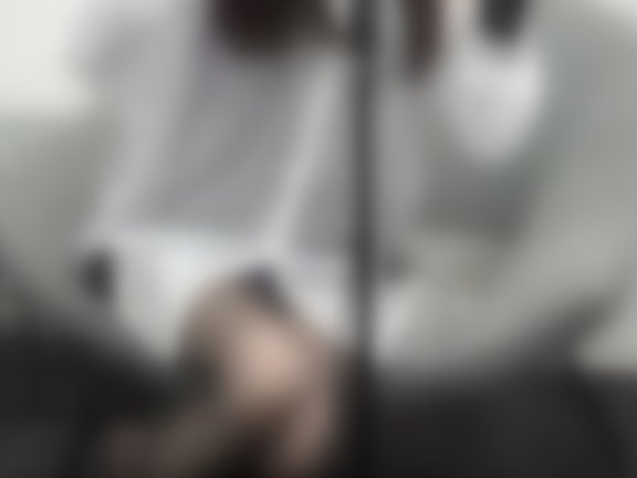 Akari生放送 1周年記念在录音室被兔兔攻击的舔耳朵