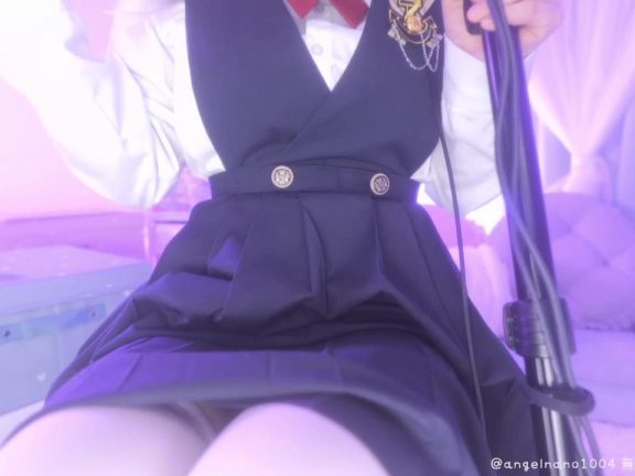 天使なの 输给诱惑舔耳朵了